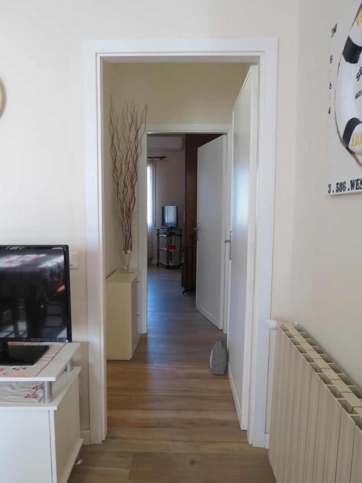 Casa Vacanze “Bouganville” Loc Avane Pisa ヴェッキアーノ エクステリア 写真