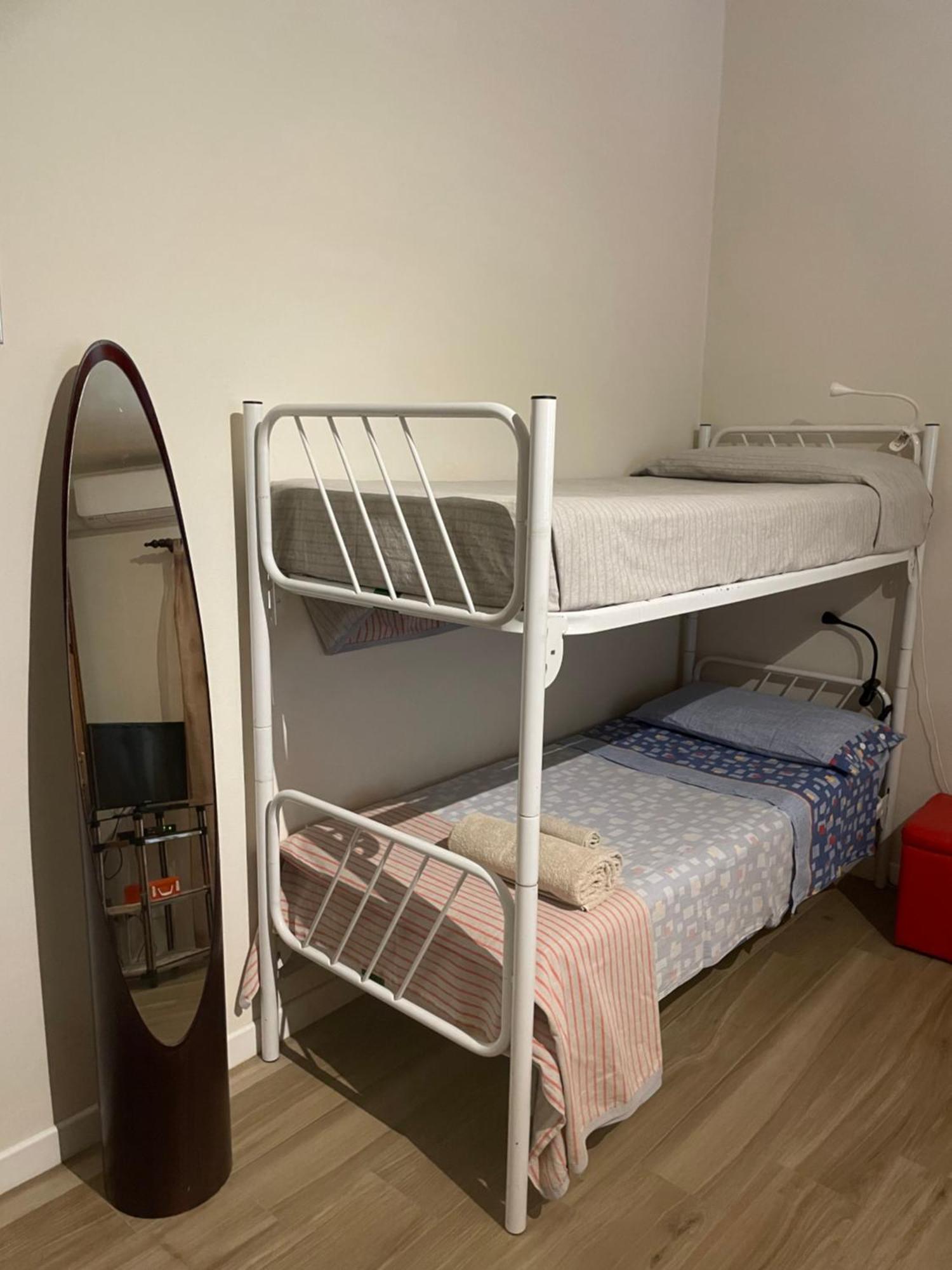Casa Vacanze “Bouganville” Loc Avane Pisa ヴェッキアーノ エクステリア 写真