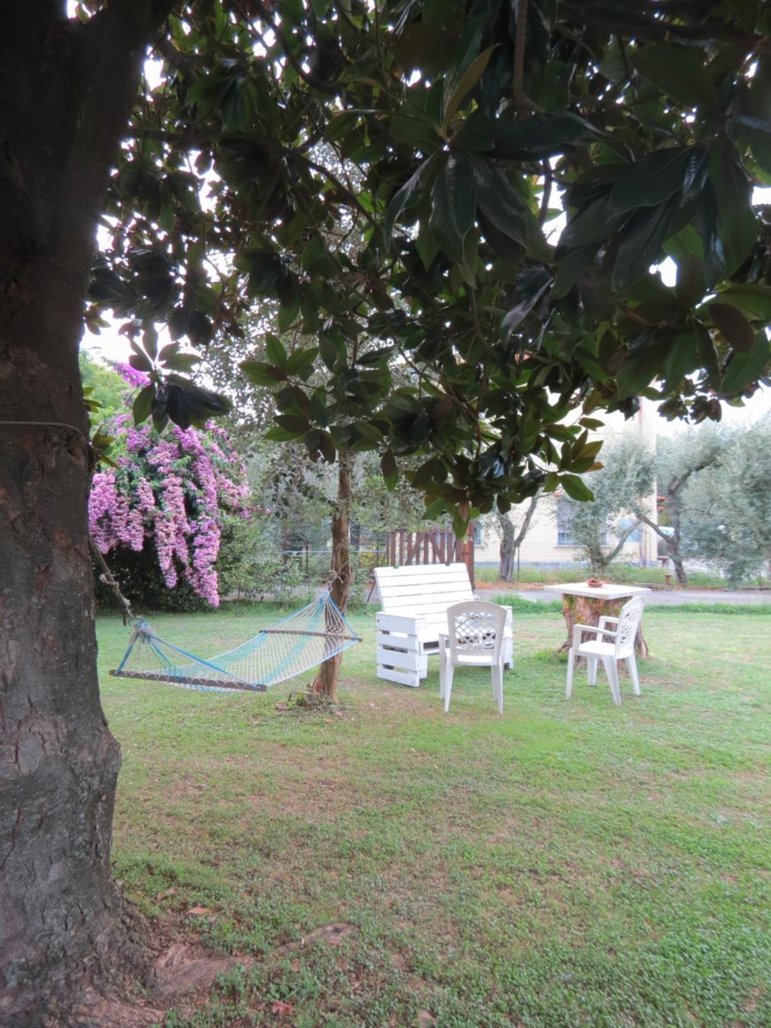 Casa Vacanze “Bouganville” Loc Avane Pisa ヴェッキアーノ エクステリア 写真