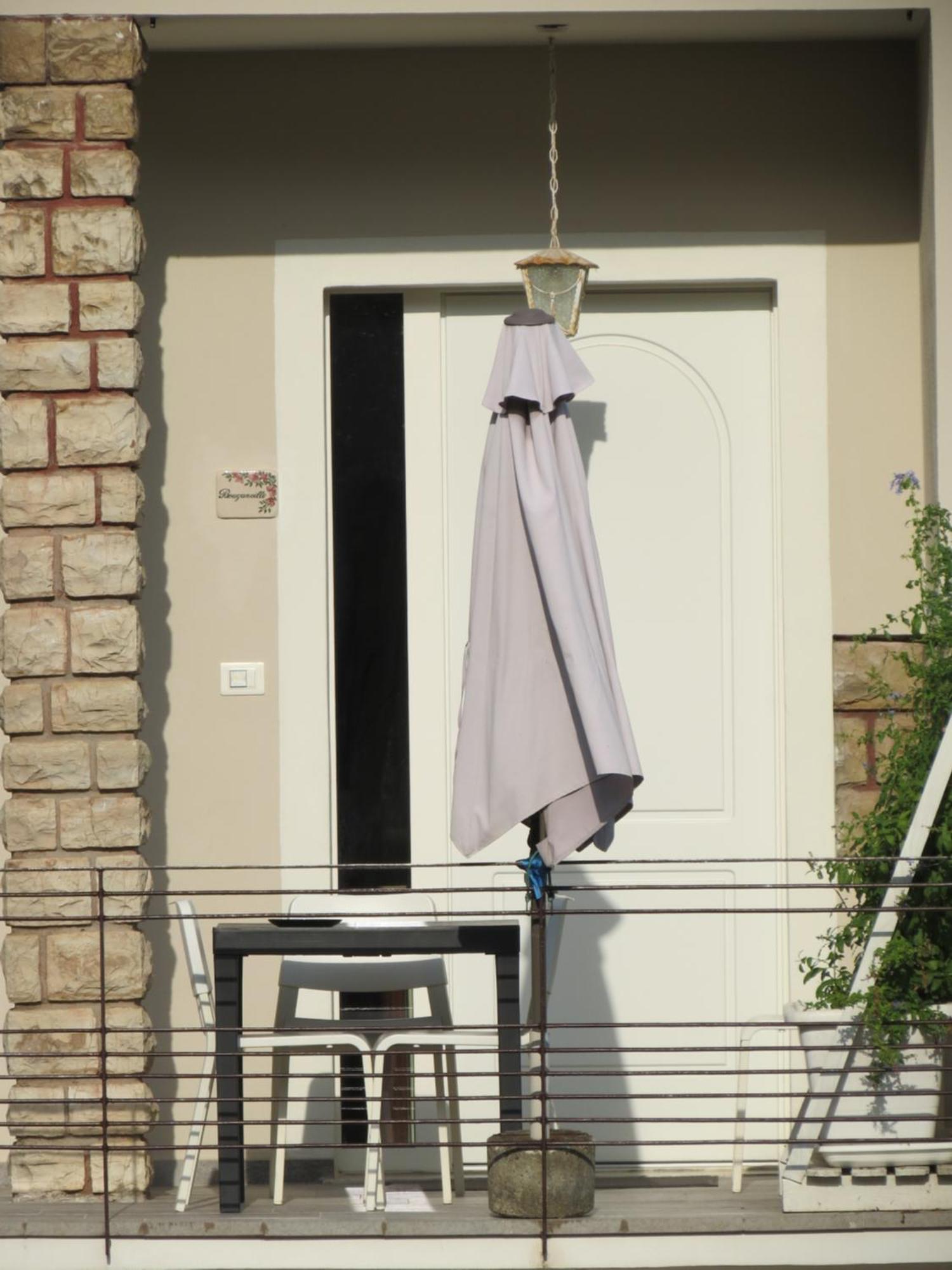 Casa Vacanze “Bouganville” Loc Avane Pisa ヴェッキアーノ エクステリア 写真